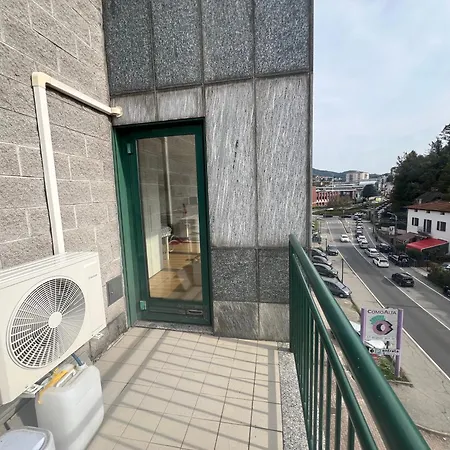 Monolocale Con Parcheggio Lejlighed Como